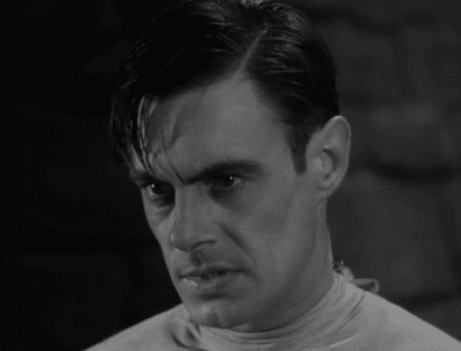 Colin Clive como Henry Frankenstein.