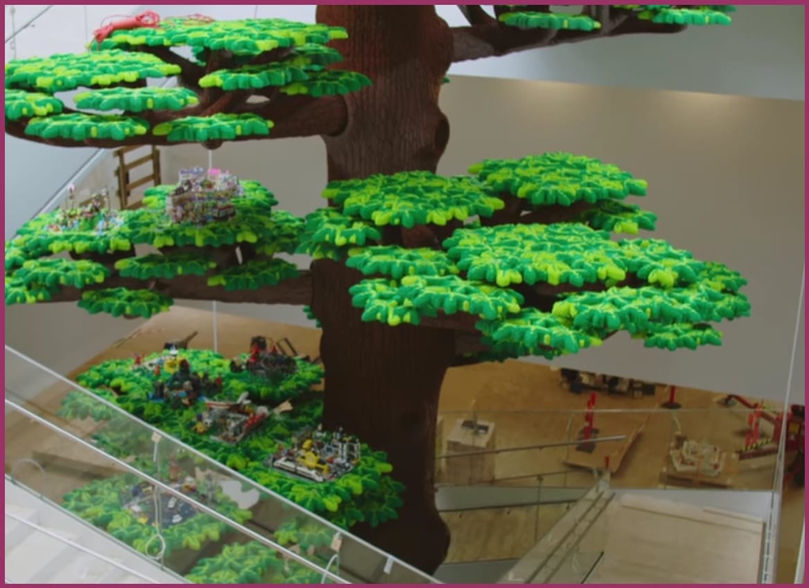 Lego House - Home of the Brick árbol